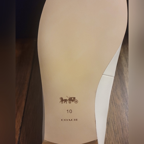 Brand new Coach Sienna Slides size 10 - Picture 8 of 9